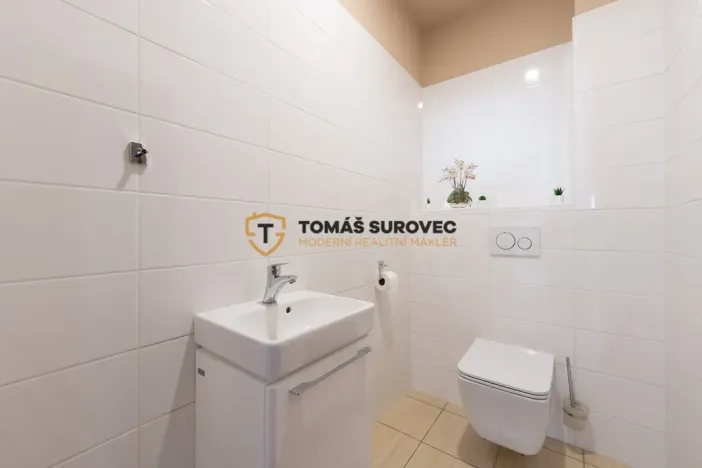 Prodej rodinného domu, Zlín, K Luhám, 277 m2