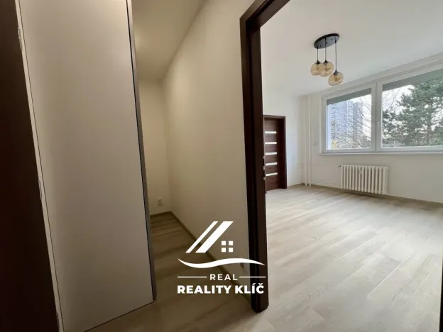 Pronájem bytu 2+1, Ostrava, Podroužkova, 45 m2