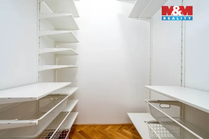 Prodej bytu 2+1, Praha - Vinohrady, Lublaňská, 66 m2