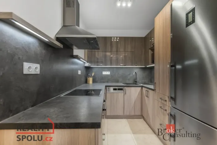 Pronájem bytu 2+kk, Praha - Suchdol, Stehlíkova, 48 m2