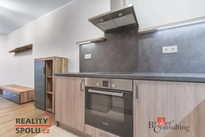 Pronájem bytu 2+kk, Praha - Suchdol, Stehlíkova, 48 m2