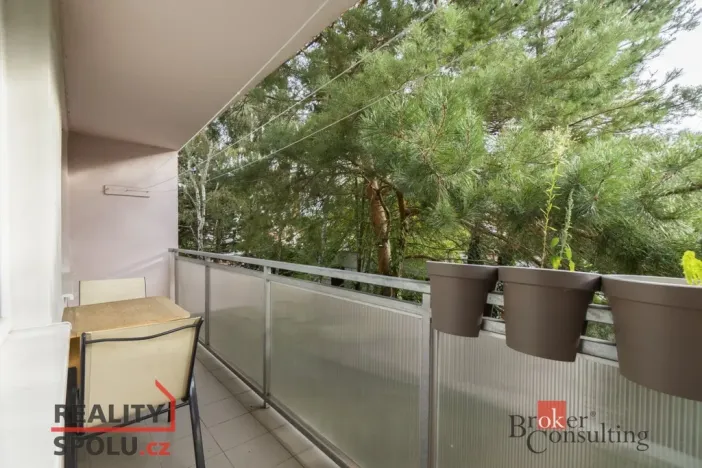 Pronájem bytu 2+kk, Praha - Suchdol, Stehlíkova, 48 m2