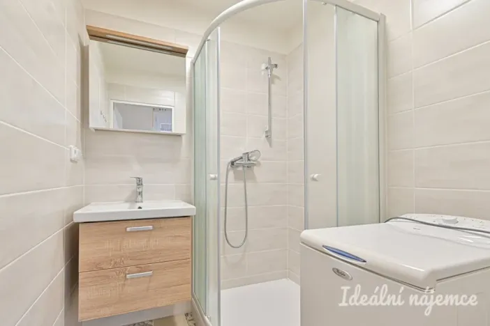 Pronájem bytu 2+1, Brno, Kubíčkova, 55 m2