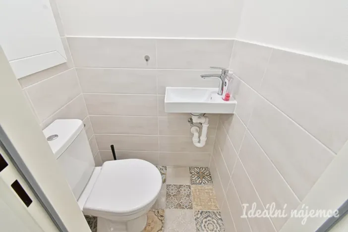 Pronájem bytu 2+1, Brno, Kubíčkova, 55 m2