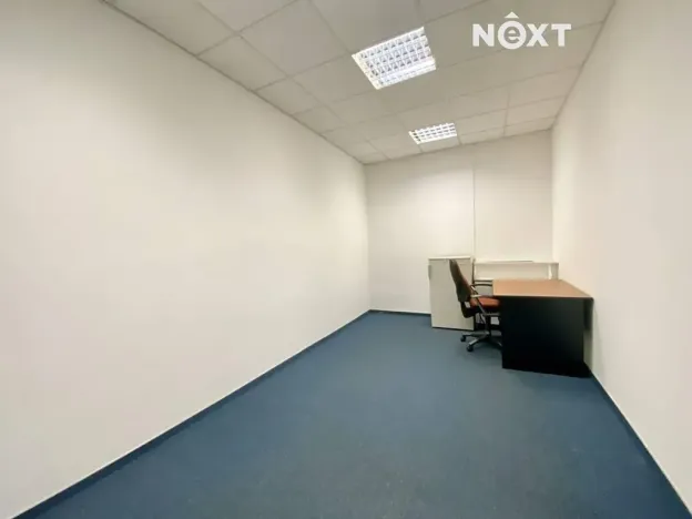 Pronájem kanceláře, Praha - Nové Město, Na Moráni, 67 m2