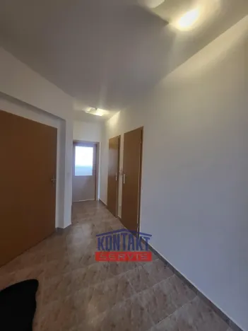 Pronájem bytu 2+kk, České Budějovice, J. Š. Baara, 70 m2