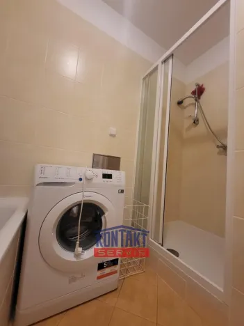 Pronájem bytu 2+kk, České Budějovice, J. Š. Baara, 70 m2