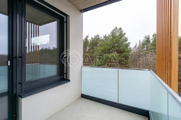 Pronájem bytu 2+kk, Praha - Malešice, Azzoniho, 51 m2