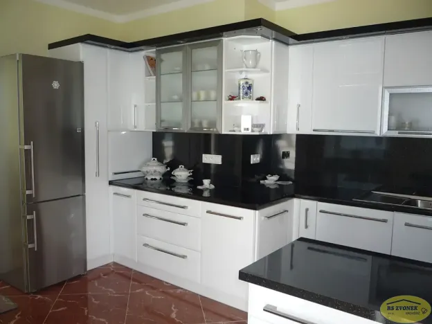 Pronájem bytu 4+1, Kroměříž, Husovo náměstí, 142 m2