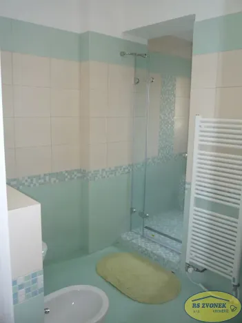 Pronájem bytu 4+1, Kroměříž, Husovo náměstí, 142 m2