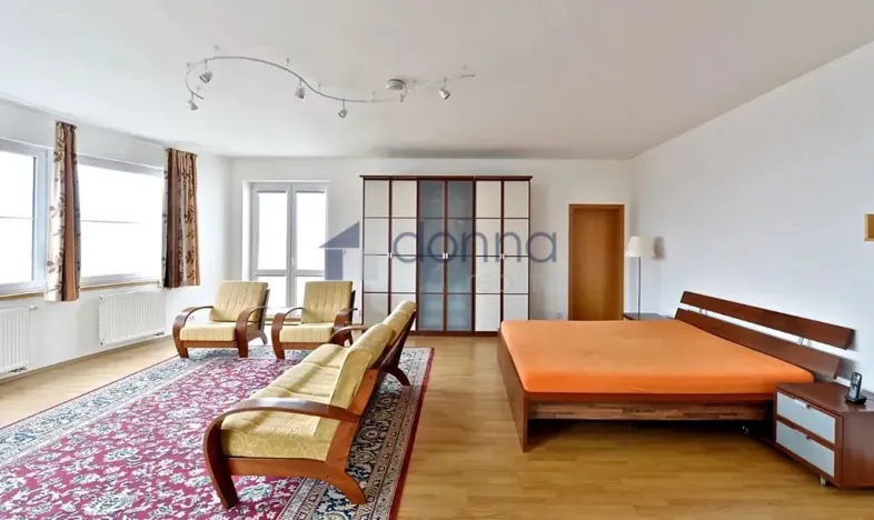 Pronájem vily, Praha, Nový Zlíchov, 839 m2