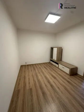 Pronájem bytu 2+1, Sokolov, Mánesova, 64 m2