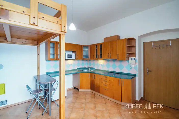 Pronájem bytu 1+kk, Tábor, Třebízského, 20 m2