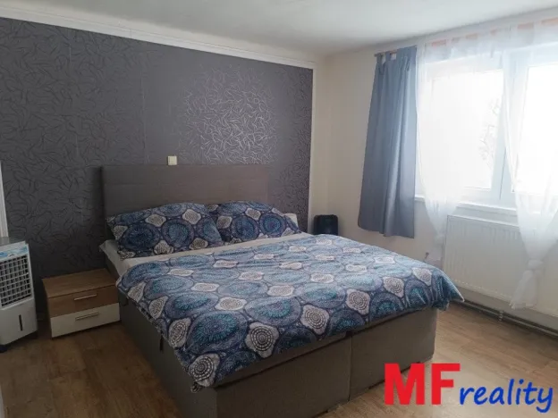 Prodej rodinného domu, Hořiněves, 82 m2