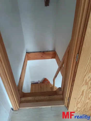 Prodej rodinného domu, Hořiněves, 82 m2