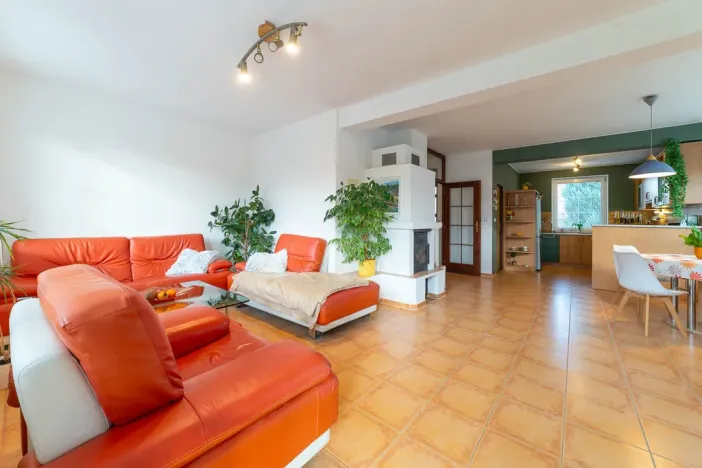 Prodej rodinného domu, Zlín - Kostelec, Fialková, 160 m2