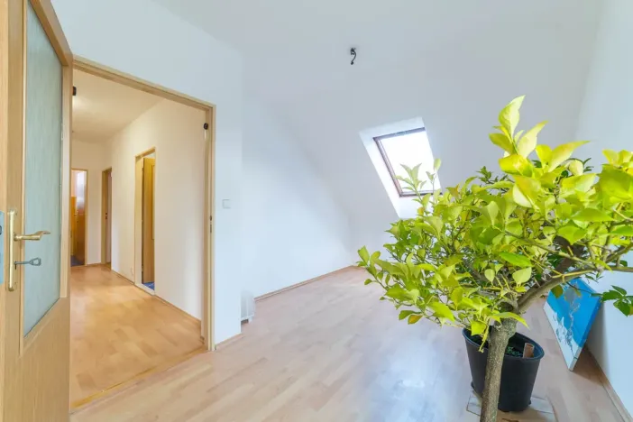 Prodej rodinného domu, Zlín - Kostelec, Fialková, 160 m2