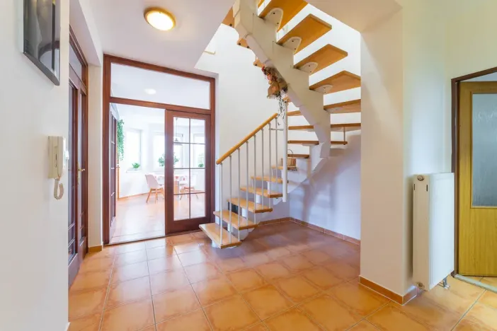 Prodej rodinného domu, Zlín - Kostelec, Fialková, 160 m2