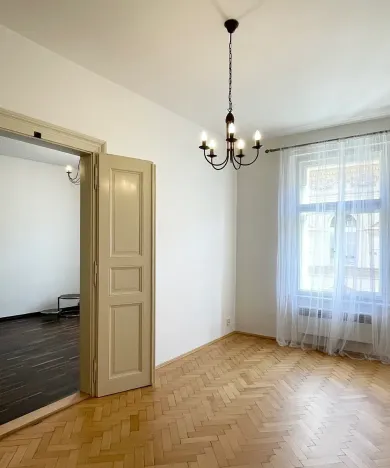 Pronájem bytu 2+1, Praha - Nové Město, Helmova, 71 m2