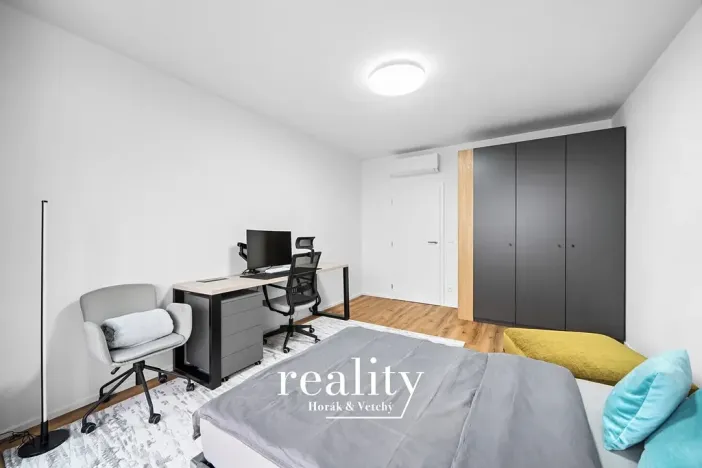 Prodej bytu 4+kk, Znojmo, Jarošova, 110 m2