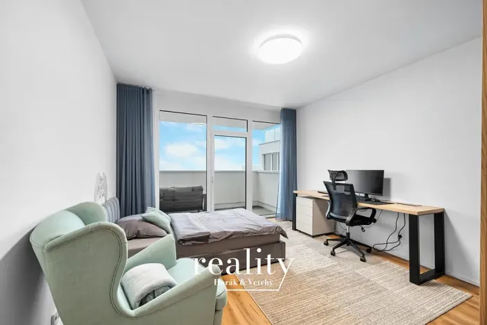 Prodej bytu 4+kk, Znojmo, Jarošova, 110 m2