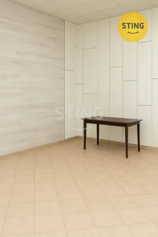 Pronájem obchodního prostoru, Jablunkov, Mariánské náměstí, 40 m2