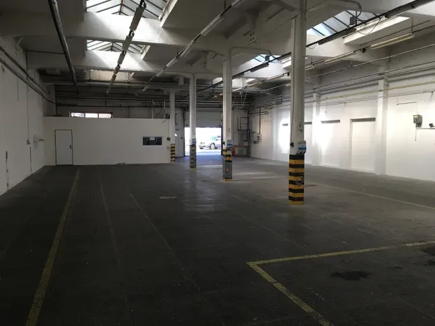 Pronájem skladu, Brno, Valchařská, 598 m2