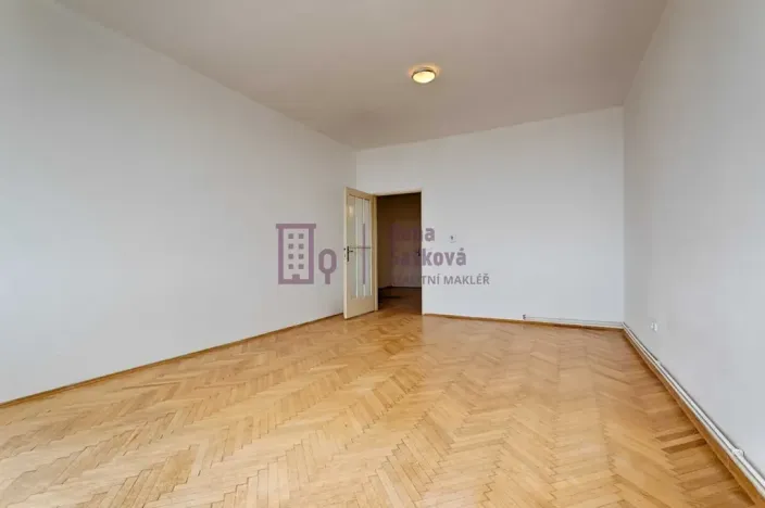 Pronájem bytu 2+1, Jindřichův Hradec, Komenského, 70 m2