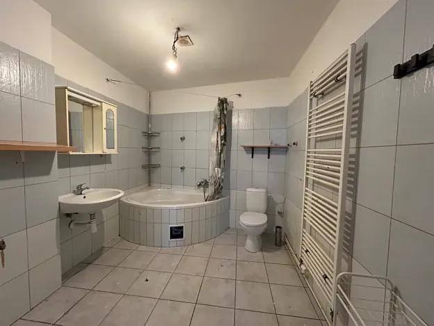 Pronájem bytu 2+1, Teplice, U Červeného kostela, 80 m2