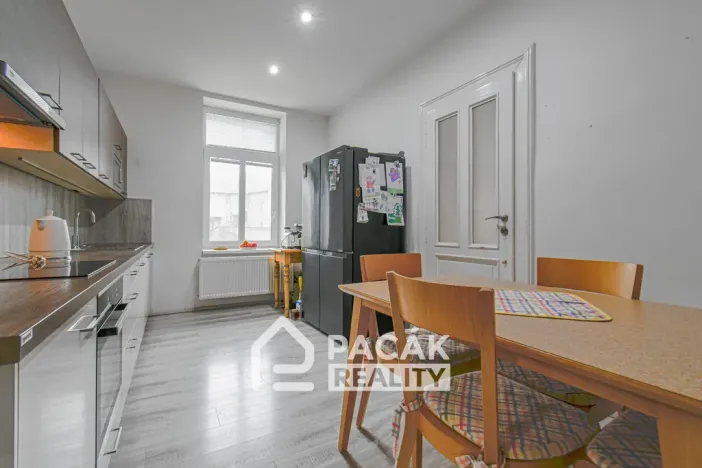 Prodej bytu 3+1, Přerov, Sušilova, 100 m2