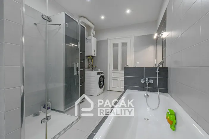 Prodej bytu 3+1, Přerov, Sušilova, 100 m2