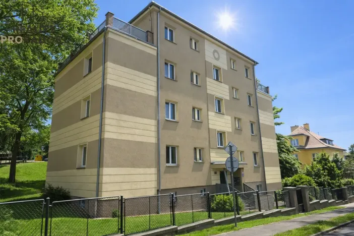 Prodej bytu 2+1, Teplice, Josefa Hory, 49 m2