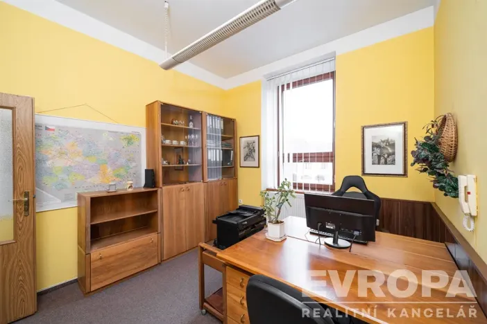 Prodej rodinného domu, Hořice, náměstí Jiřího z Poděbrad, 330 m2