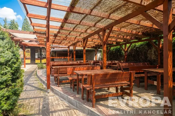 Prodej rodinného domu, Hořice, náměstí Jiřího z Poděbrad, 330 m2