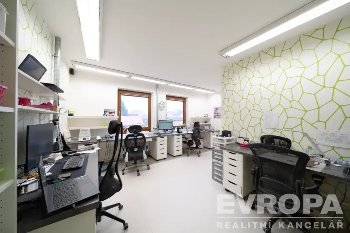 Prodej rodinného domu, Hořice, náměstí Jiřího z Poděbrad, 330 m2