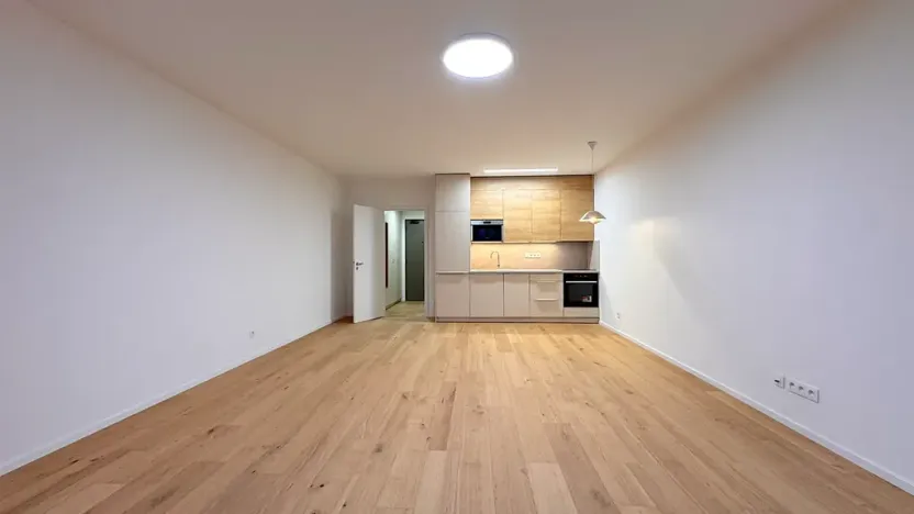 Pronájem bytu 1+kk, Brno, Bratislavská, 44 m2