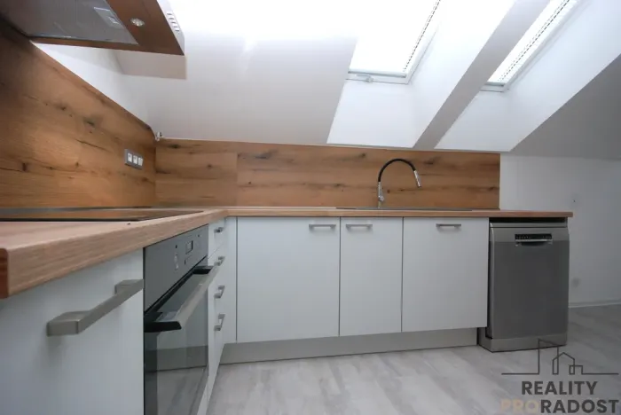 Pronájem bytu 2+kk, Olomouc, Jakoubka ze Stříbra, 74 m2