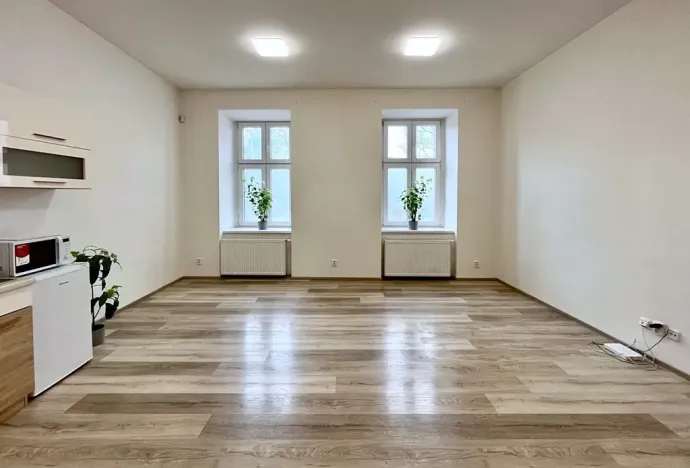 Pronájem bytu 1+kk, Brno, Lidická, 36 m2