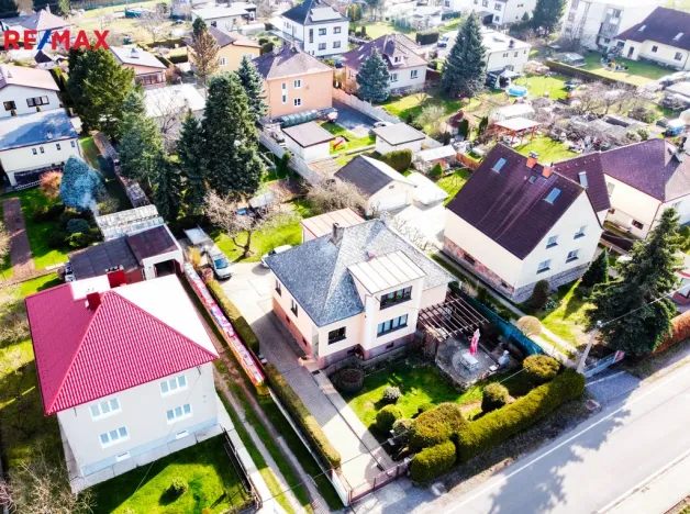 Prodej rodinného domu, Komárov, Sokolská, 300 m2