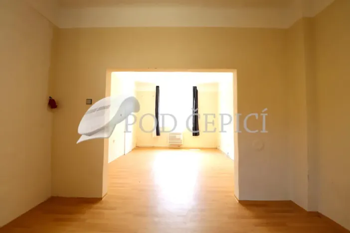 Pronájem kanceláře, Brno - Židenice, Stejskalova, 73 m2