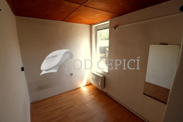 Pronájem kanceláře, Brno - Židenice, Stejskalova, 73 m2