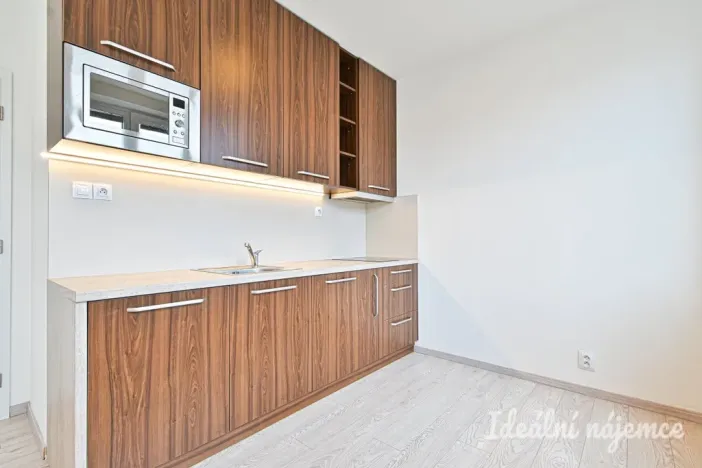 Pronájem bytu 1+kk, Brno, Markůvky, 25 m2