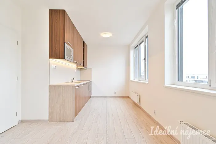 Pronájem bytu 1+kk, Brno, Markůvky, 25 m2