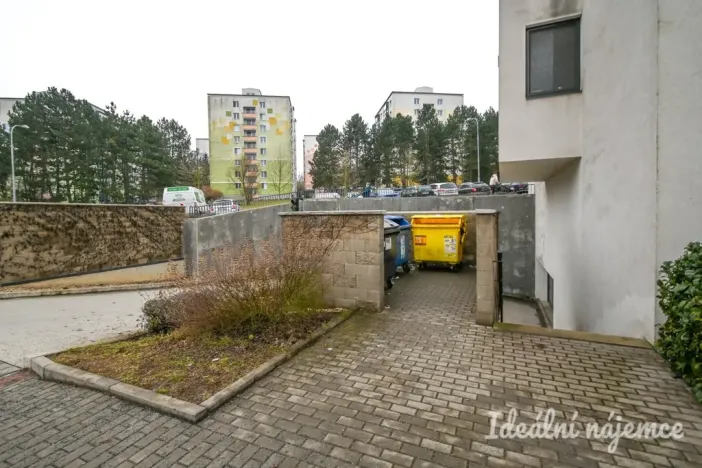 Pronájem bytu 1+kk, Brno - Bystrc, Markůvky, 25 m2