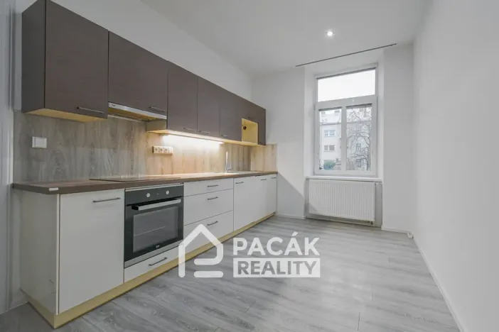 Prodej bytu 3+1, Přerov, Sušilova, 95 m2