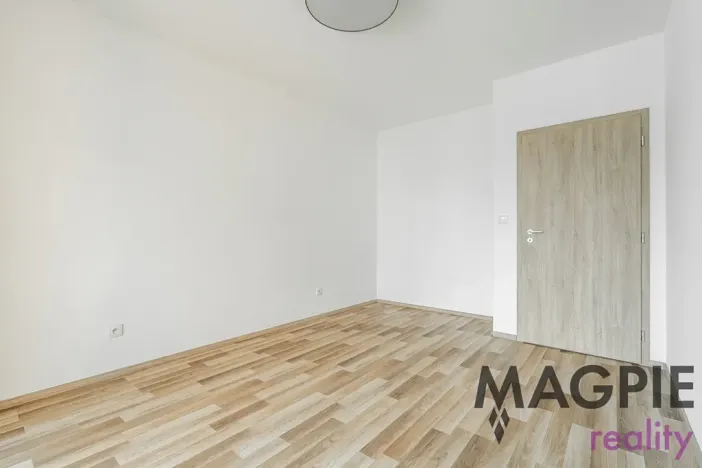 Prodej bytu 2+kk, Praha - Uhříněves, Oty Bubeníčka, 45 m2