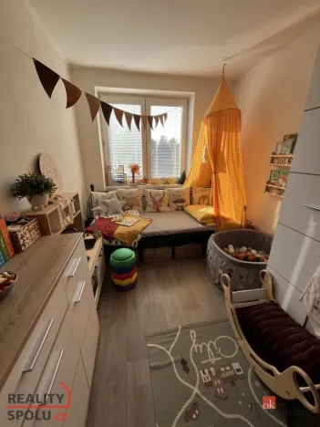 Prodej bytu 3+1, Dvůr Králové nad Labem, Poděbradova, 67 m2