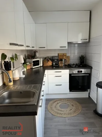 Prodej bytu 3+1, Dvůr Králové nad Labem, Poděbradova, 67 m2