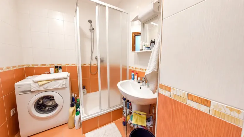 Prodej bytu 1+kk, Karlovy Vary, Jateční, 45 m2
