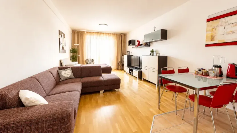 Prodej bytu 1+kk, Karlovy Vary, Jateční, 45 m2